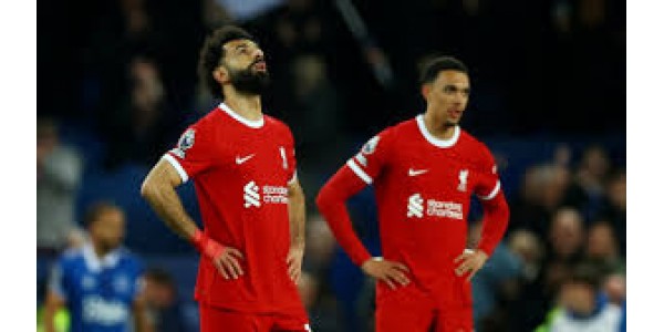 Liverpool poniósł kolejną przykrą porażkę z Evertonem